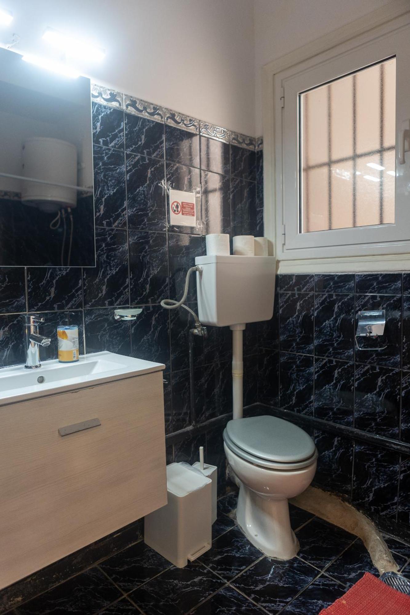 Acropolis View 4-Bd Central Apartment Афіни Екстер'єр фото